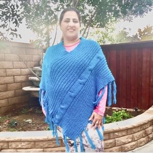 poncho/ sweater